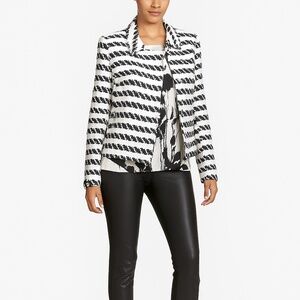 $2095 ESCADA Tweed Striped Jacket – White/Navy